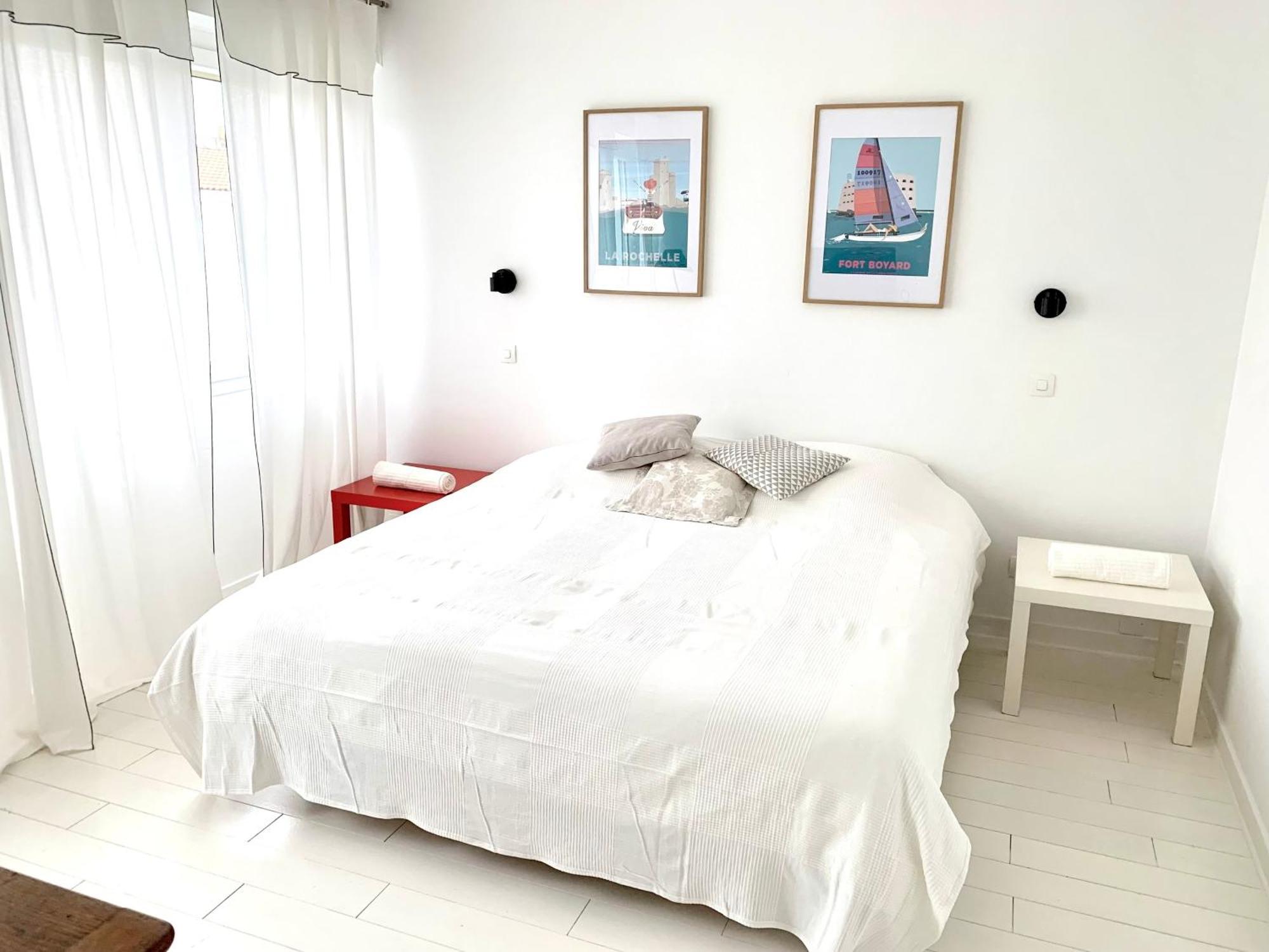 לה רושל Maison Centre Ville Avec Jardin , Terrasse, Et Garage Velos מראה חיצוני תמונה